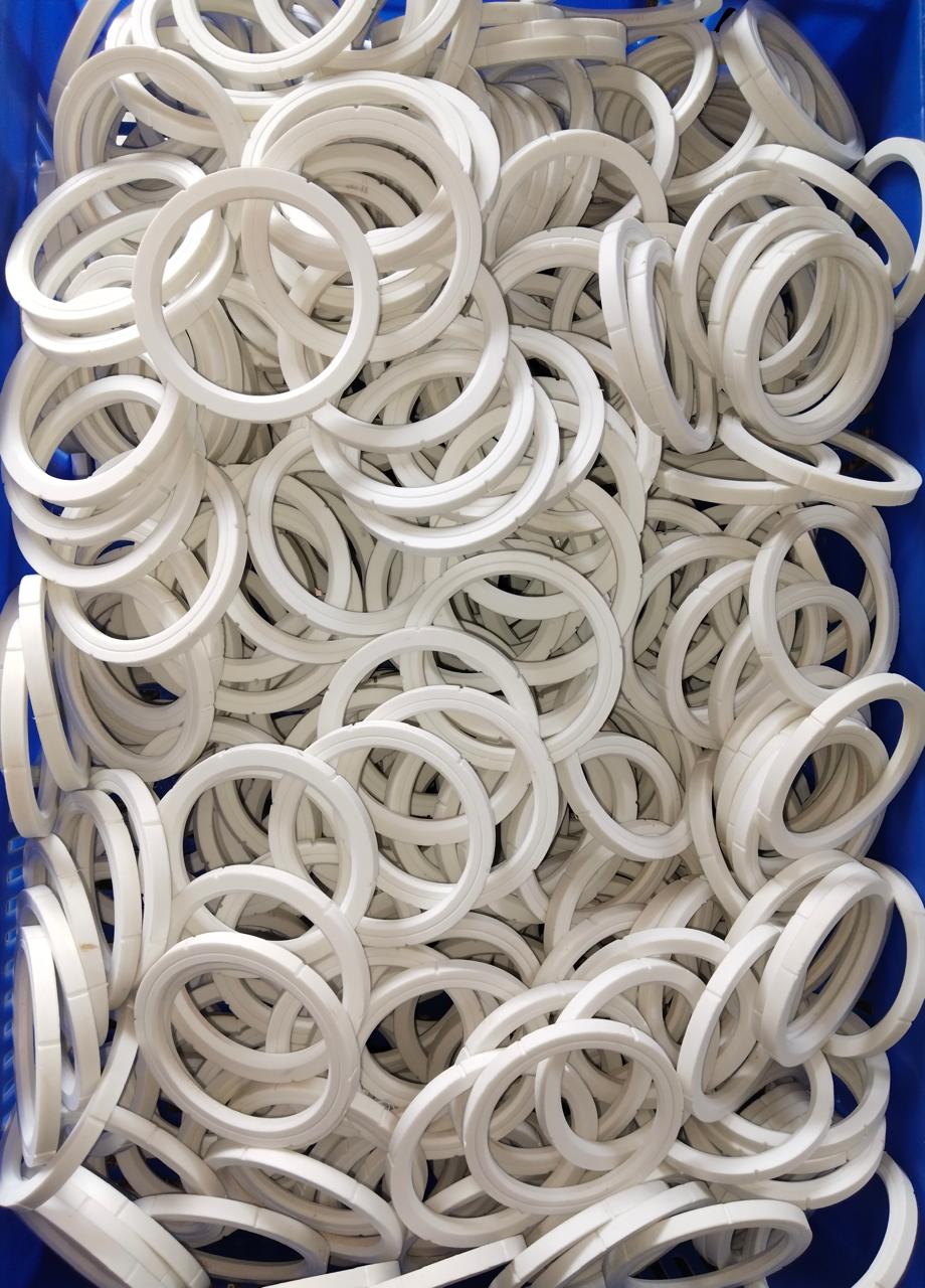GLASS FILLED PTFE BALL SEAL 